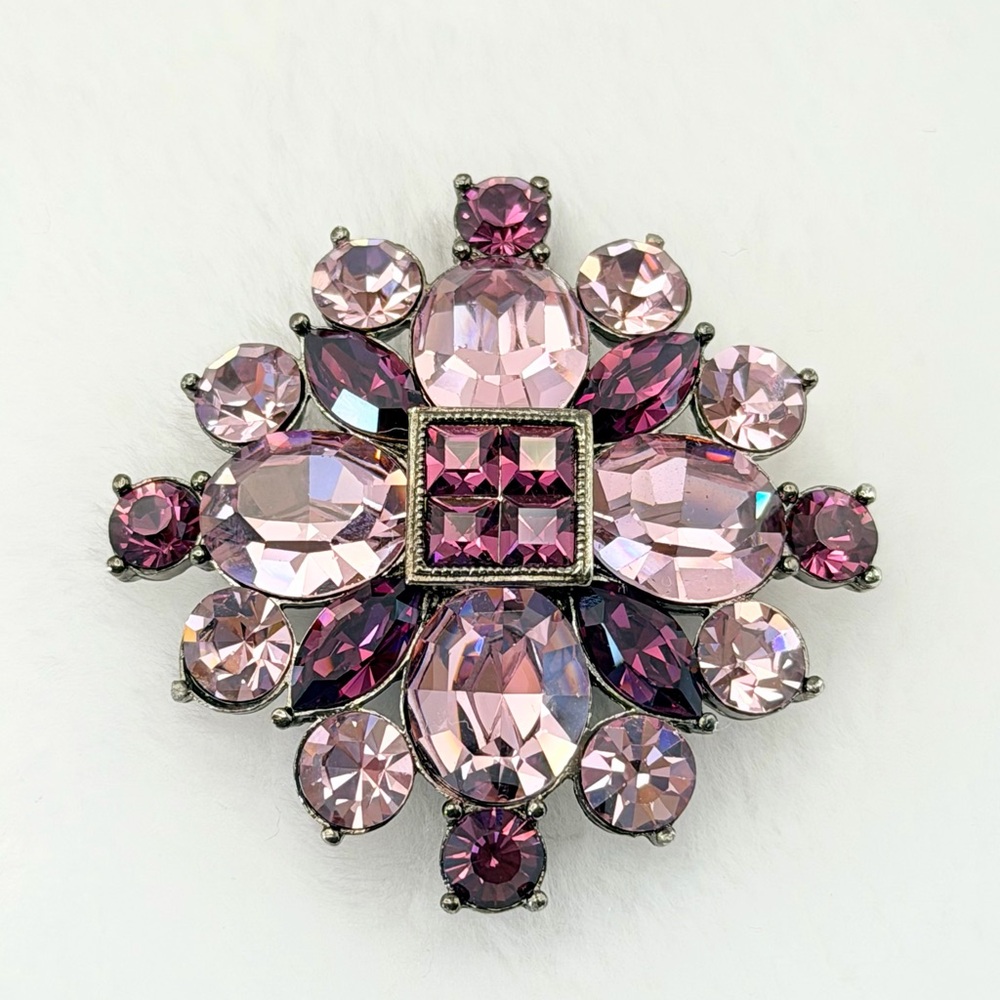 Rare Vintage Givenchy Pink Purple Crystal Luxury Brooch 1.75” Signed EUC - Picture 9 of 16